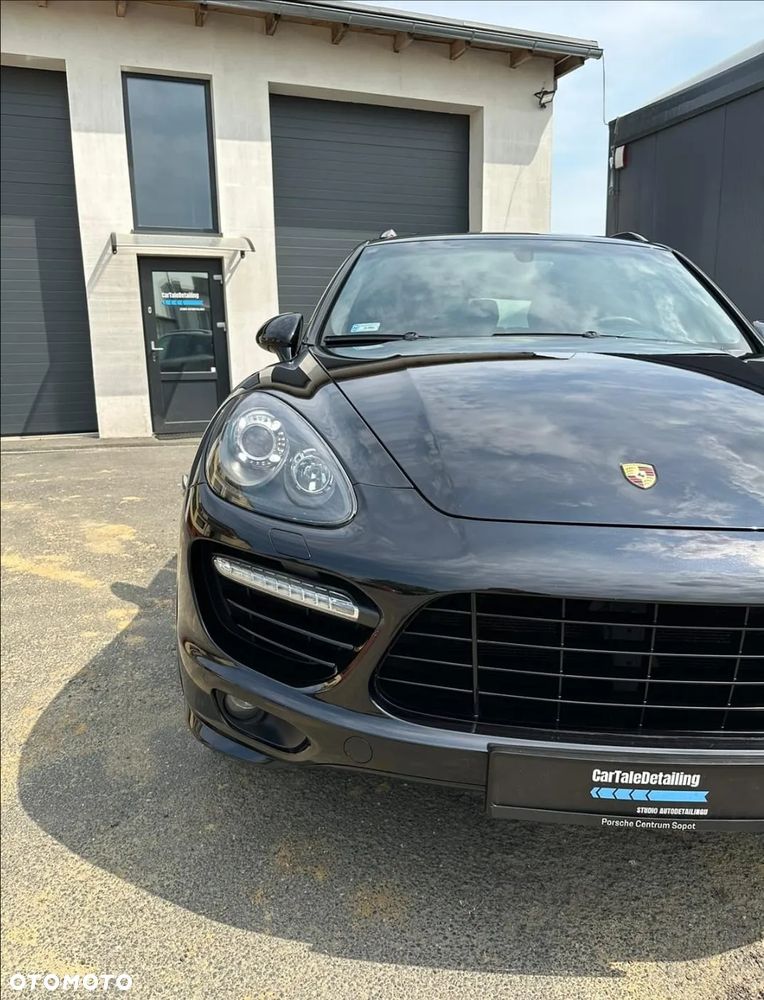 Porsche Cayenne GTS - 4