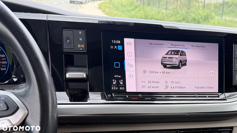 Volkswagen Multivan - 19