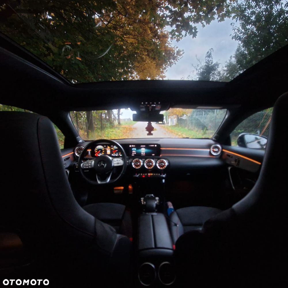 Mercedes-Benz CLA - 9