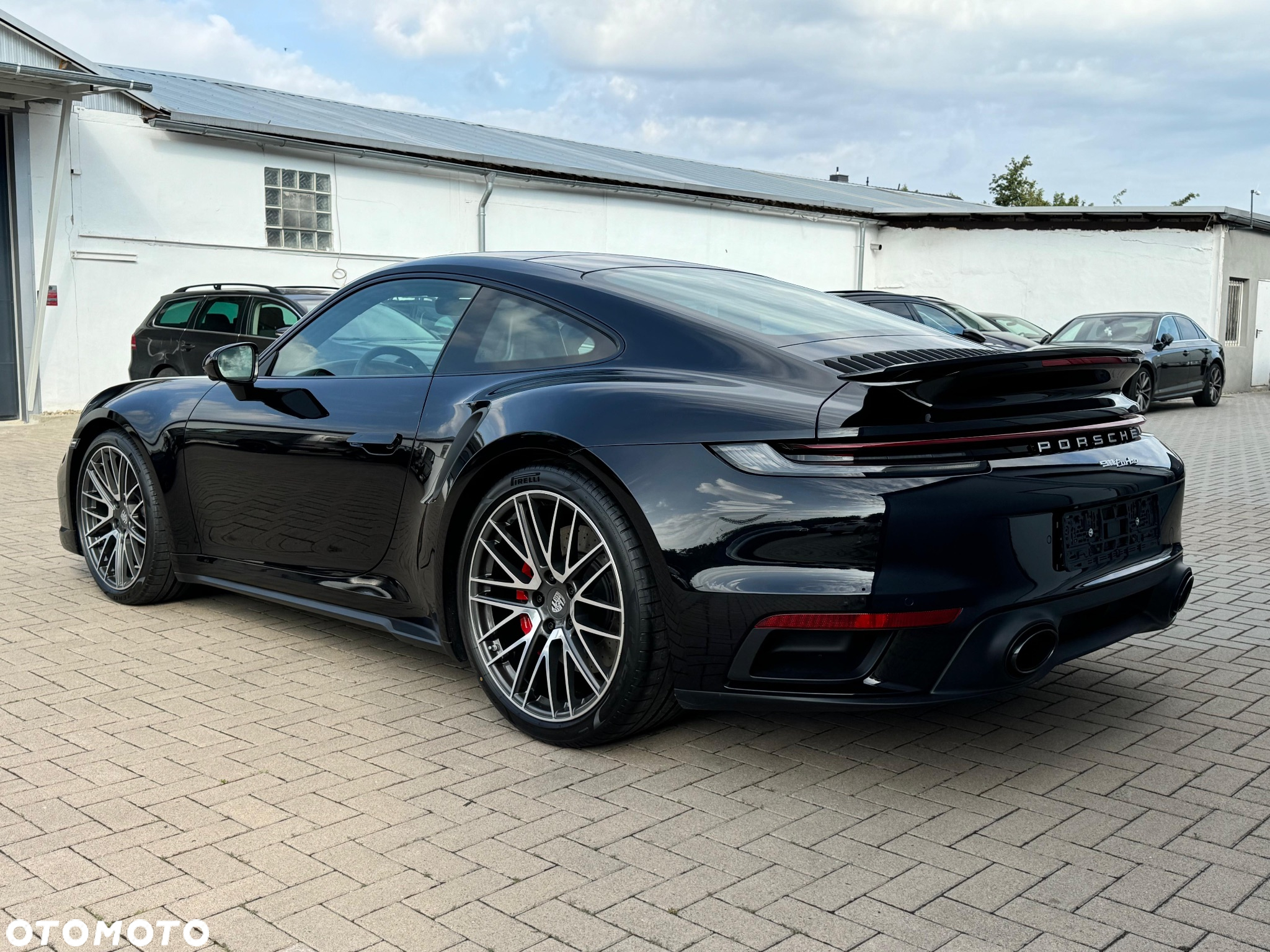 Porsche 911 Turbo - 6