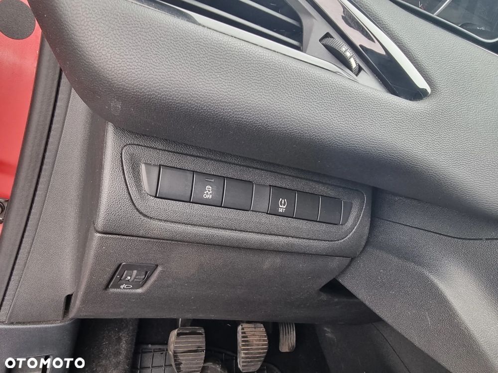 Peugeot 208 68 VTI Active - 9