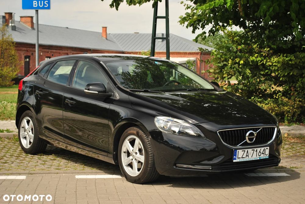 Volvo V40 D2 Kinetic - 1