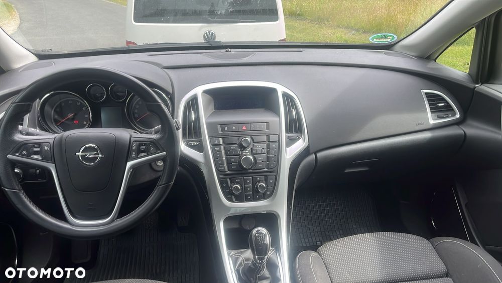 Opel Astra 1.4 Turbo Edition Sport - 3