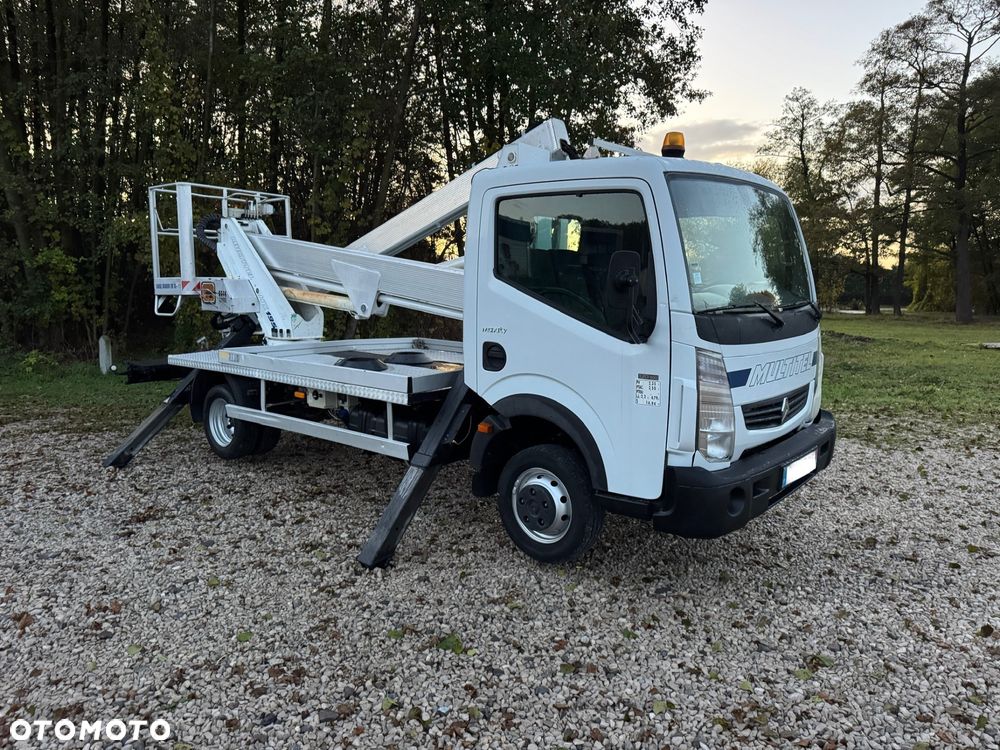 Renault Maxity Dxi