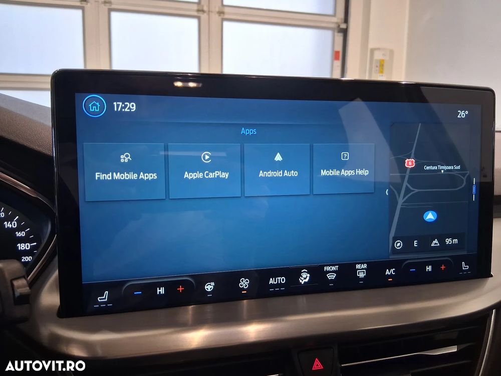 Ford Focus 1.0 EcoBoost Titanium - 28