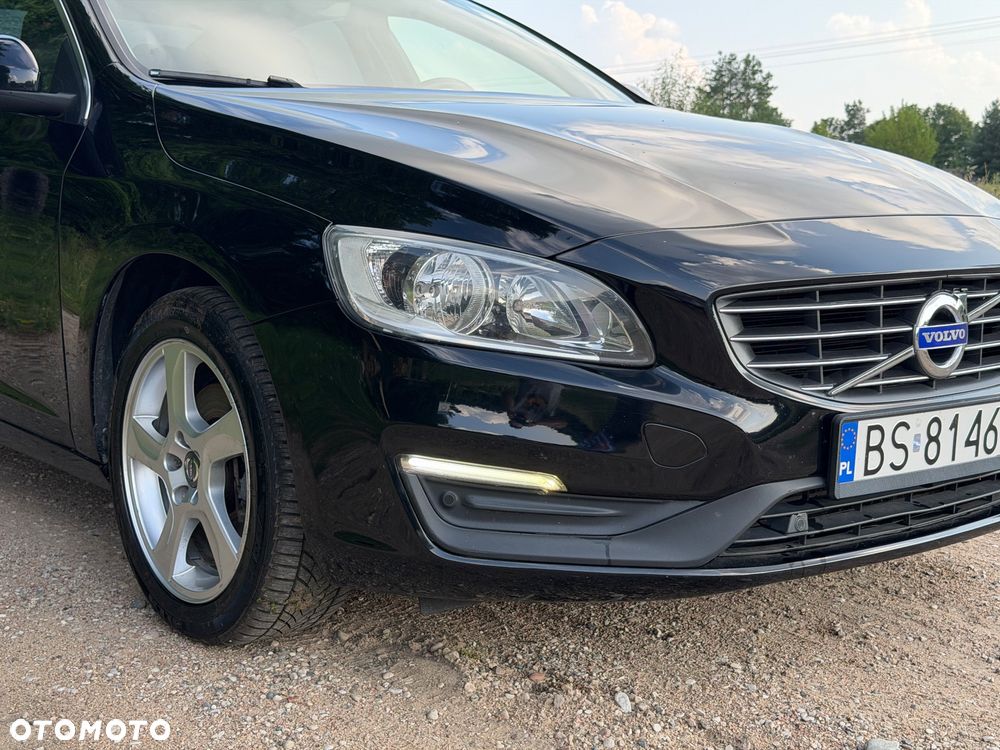 Volvo S60 D2 Drive-E Dynamic Edition (Kinetic) - 11