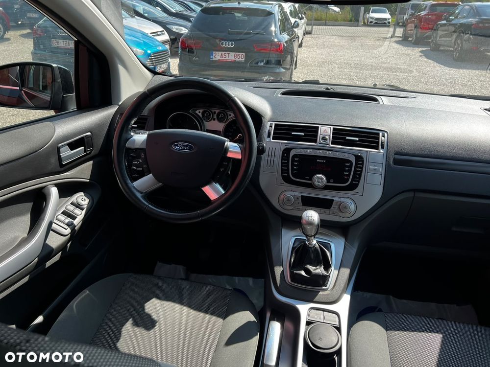 Ford Kuga 2.0 TDCi 4WD Trend - 25