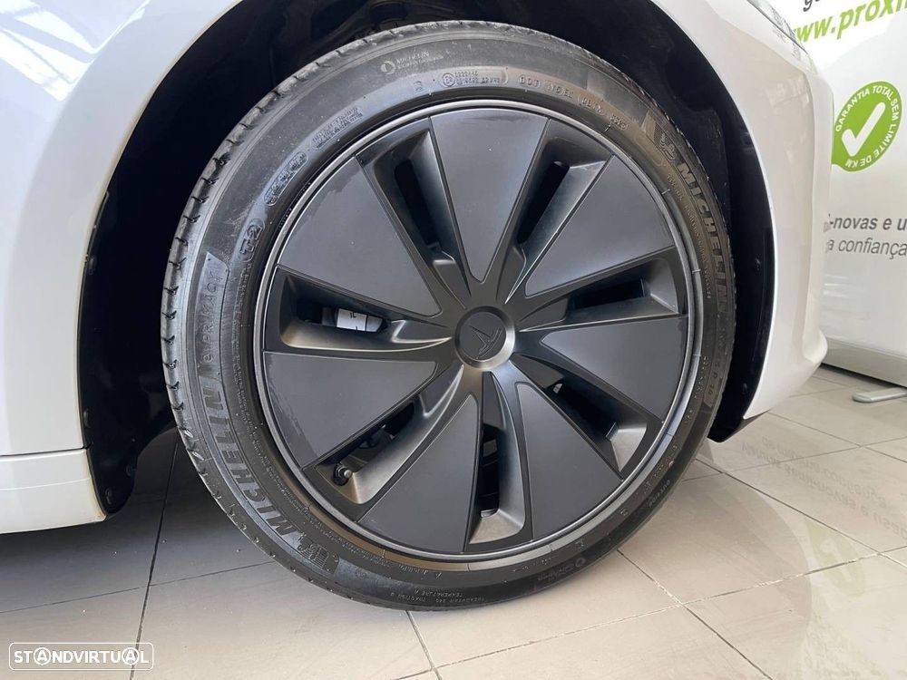 Tesla Model 3 Standard RWD - 16