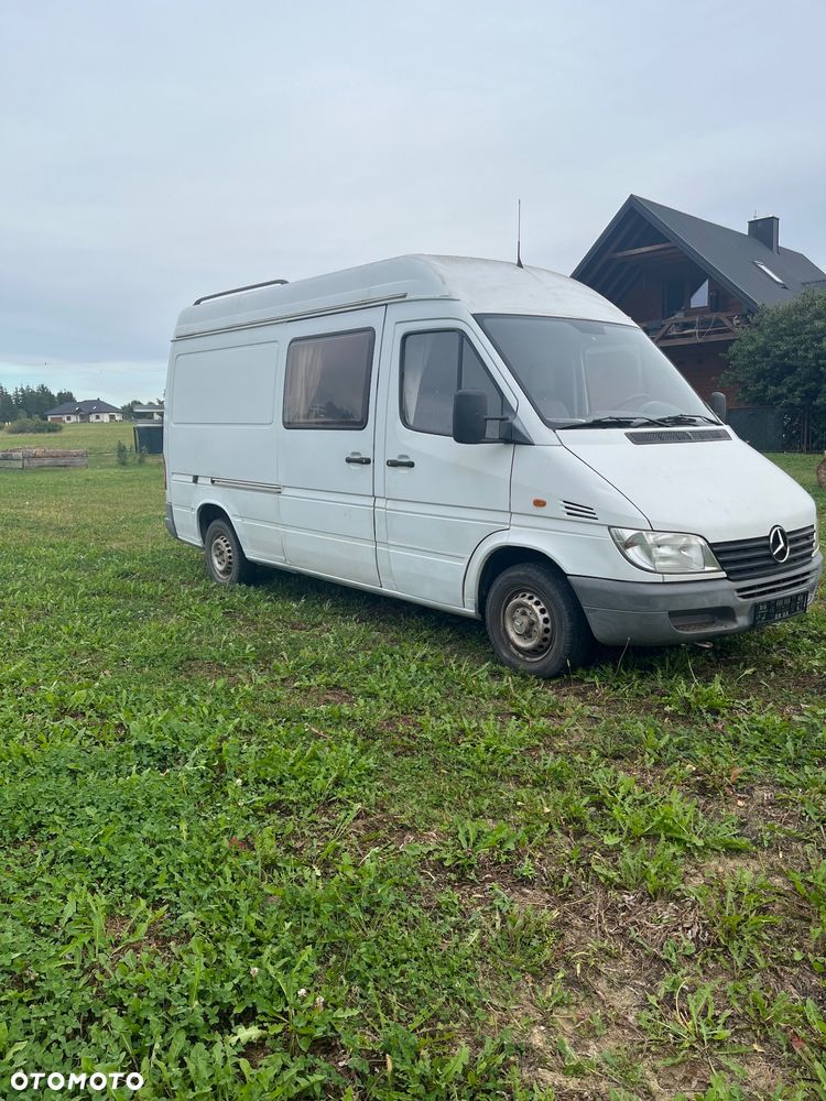 Mercedes-Benz Sprinter - 5
