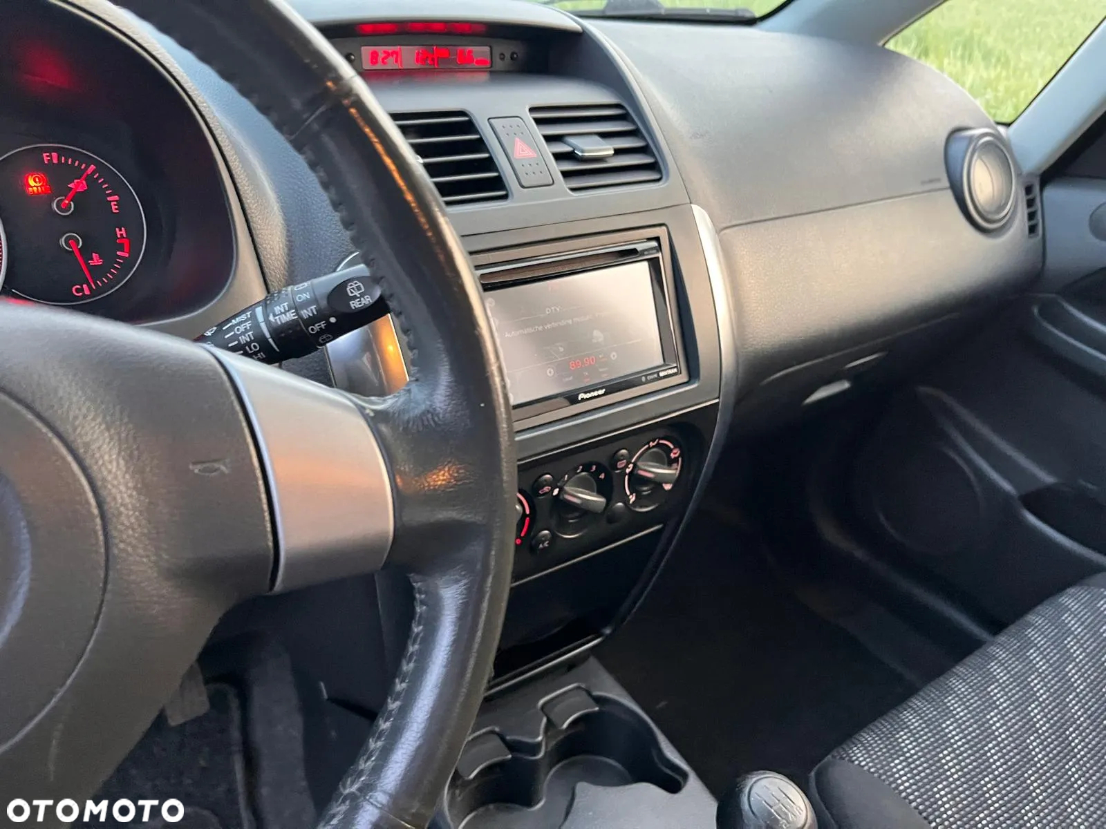 Suzuki SX4 - 28