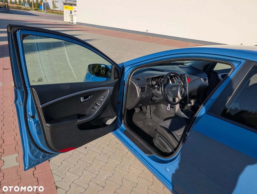 Hyundai i30 1.4 Premium - 12
