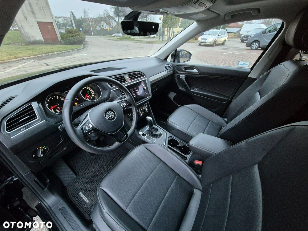 Volkswagen Tiguan Allspace - 11