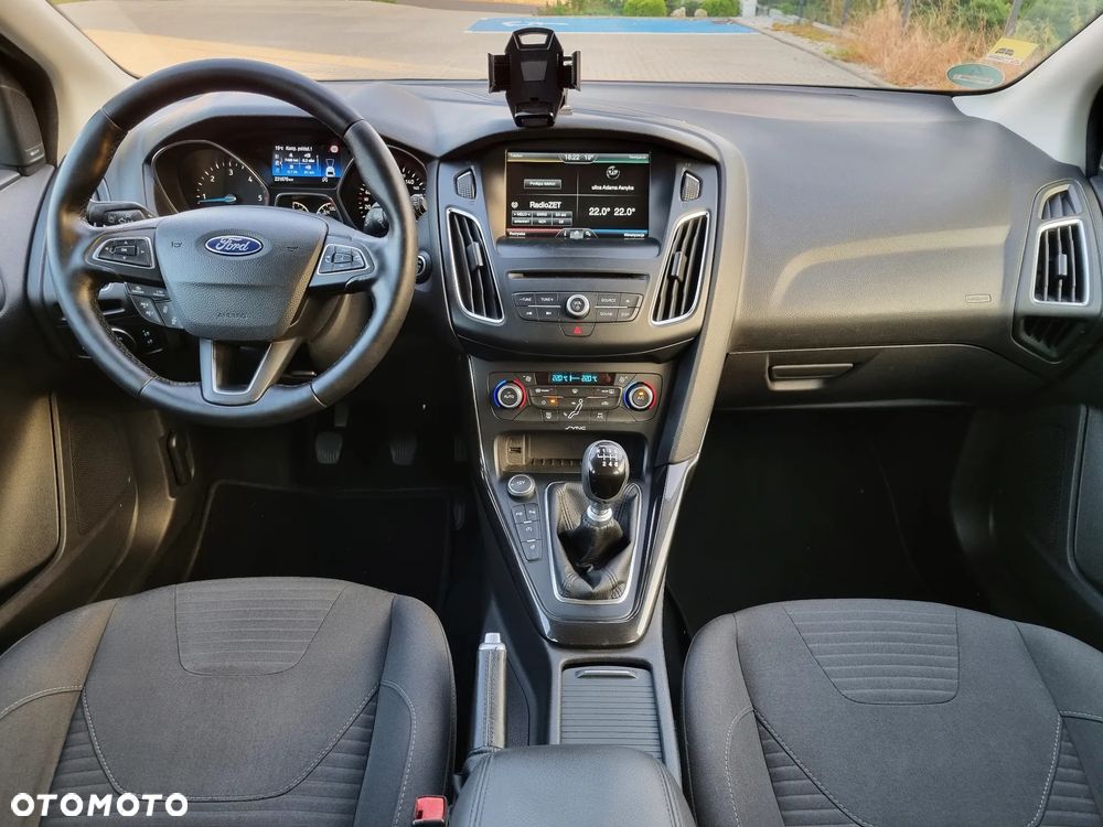 Ford Focus 2.0 TDCi Titanium ASS - 9