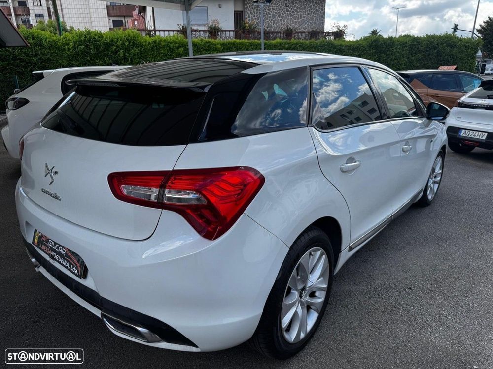 Citroën DS5 2.0 HDi Hybrid4 So Chic CMP6 - 26