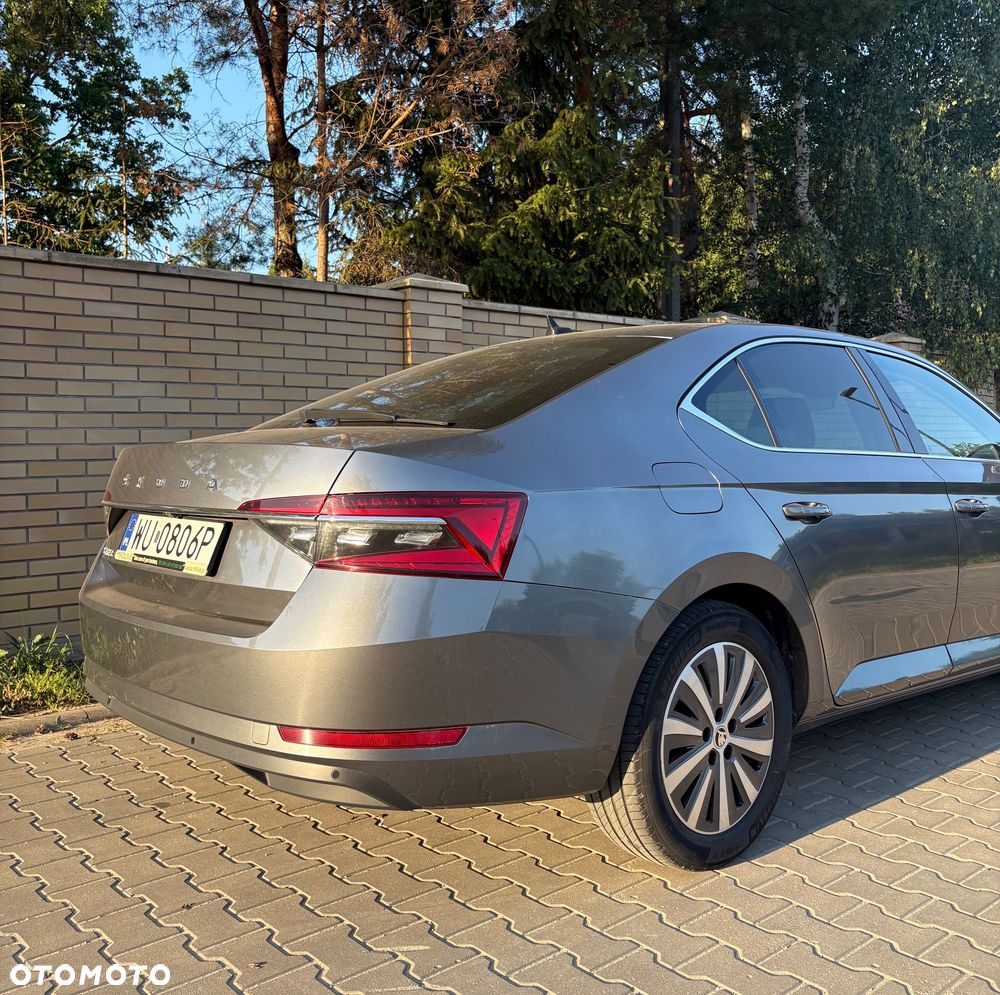 Skoda Superb 1.5 TSI Style DSG - 17