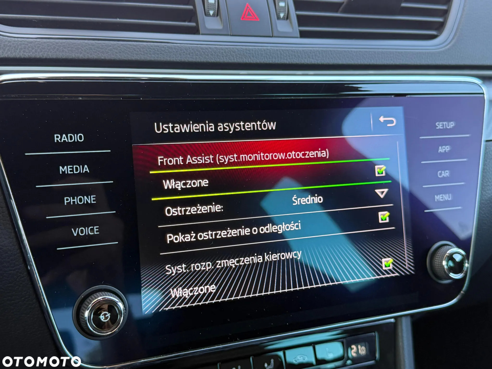 Skoda Superb 1.5 TSI Sportline - 27