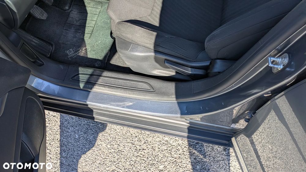 Citroën C5 2.0 HDi Confort - 32
