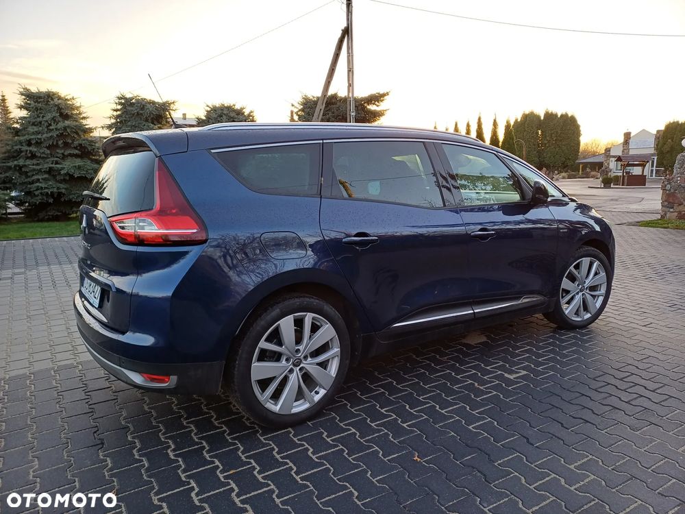 Renault Grand Scenic - 4
