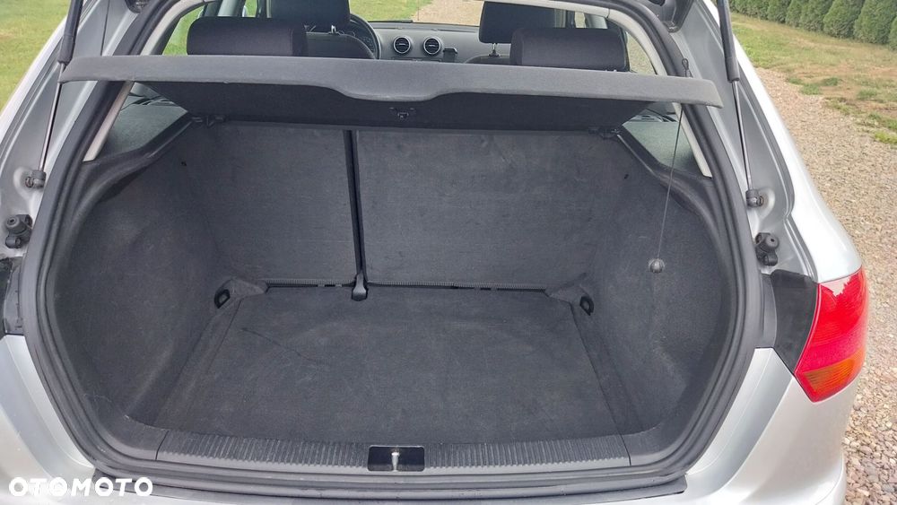 Audi A3 Sportback - 13
