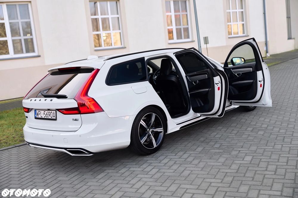 Volvo V90 T4 R-Design - 18