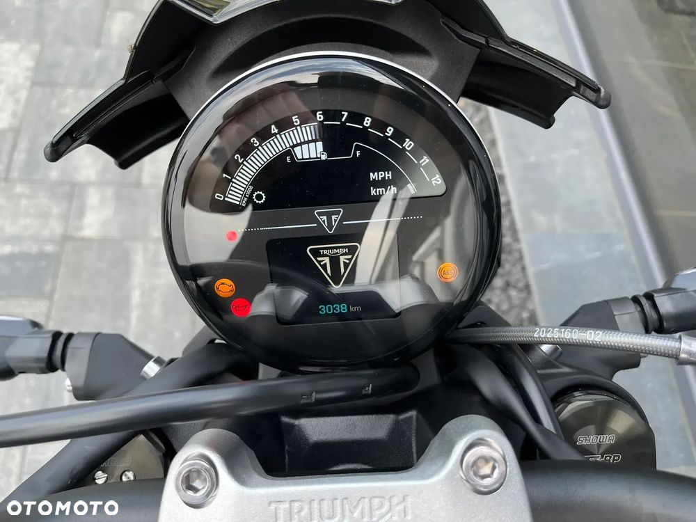Triumph Trident - 5