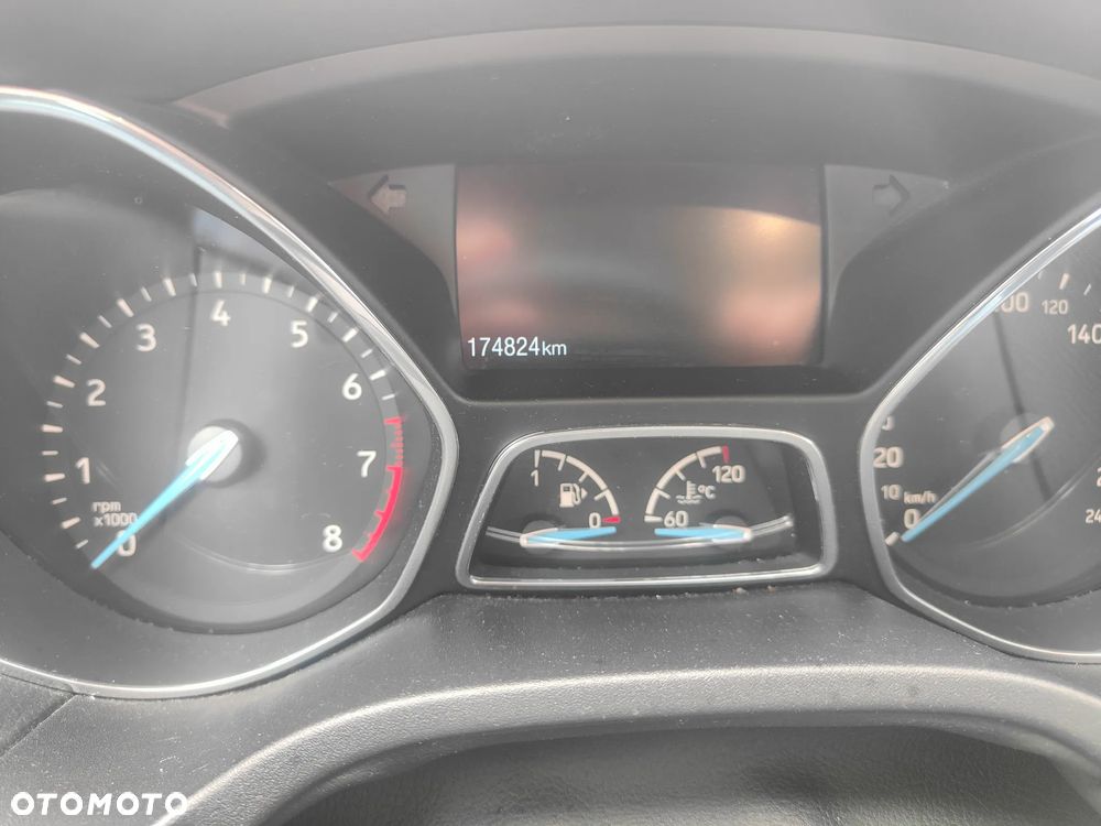 Ford Focus 1.5 EcoBoost SYNC Edition ASS - 6