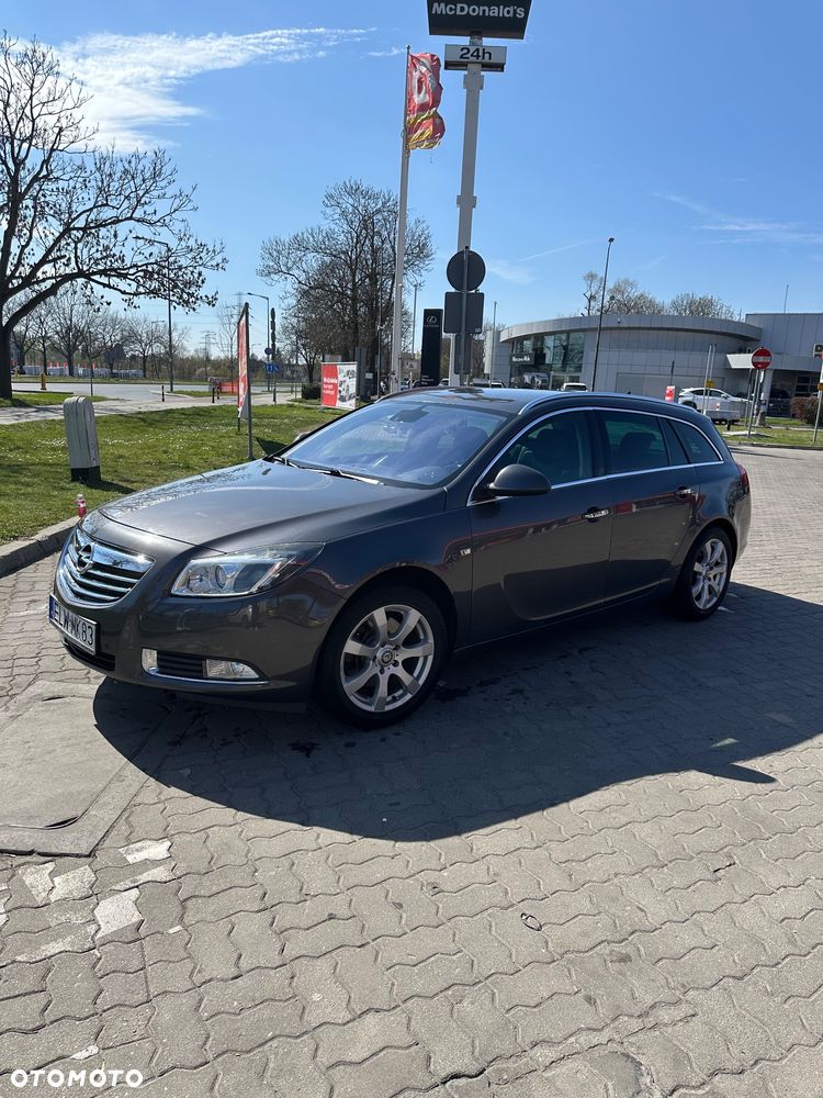 Opel Insignia 2.0 T Cosmo - 2
