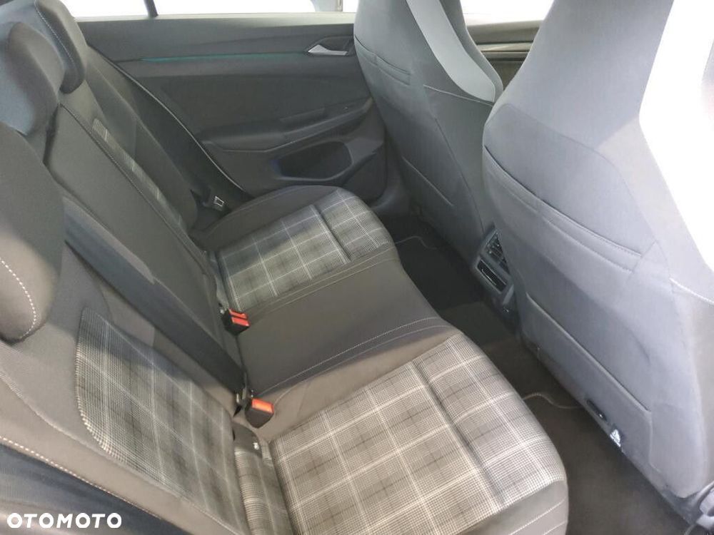 Volkswagen Golf 2.0 TDI GTD DSG - 10