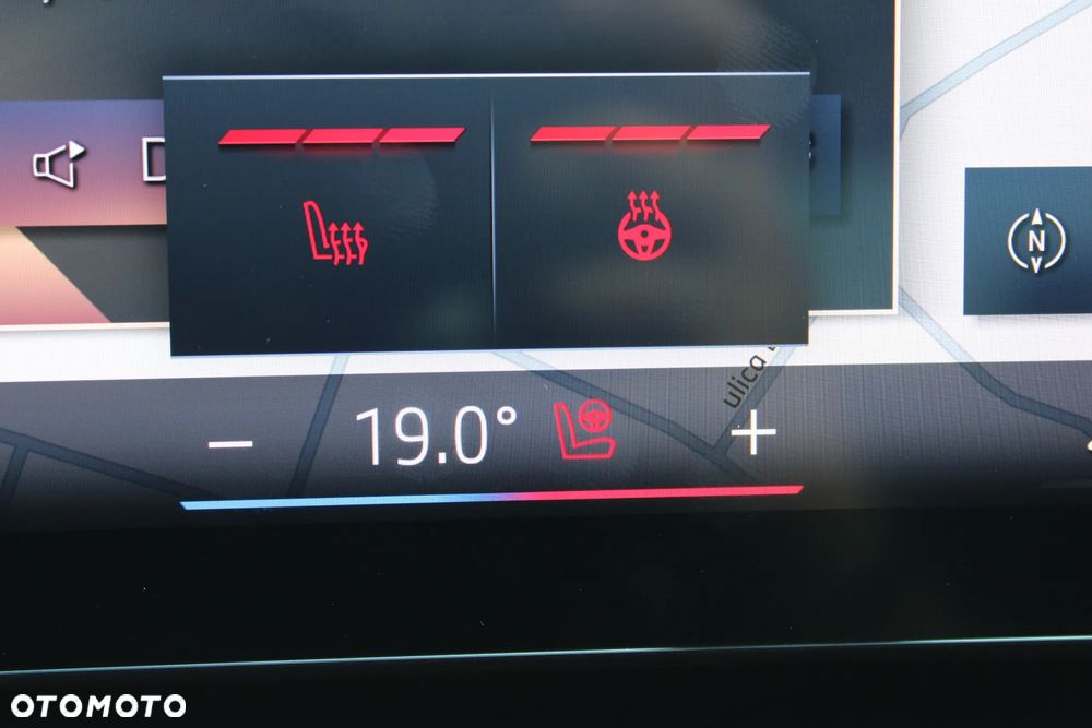 BMW Seria 5 550e xDrive PHEV M Sport - 25