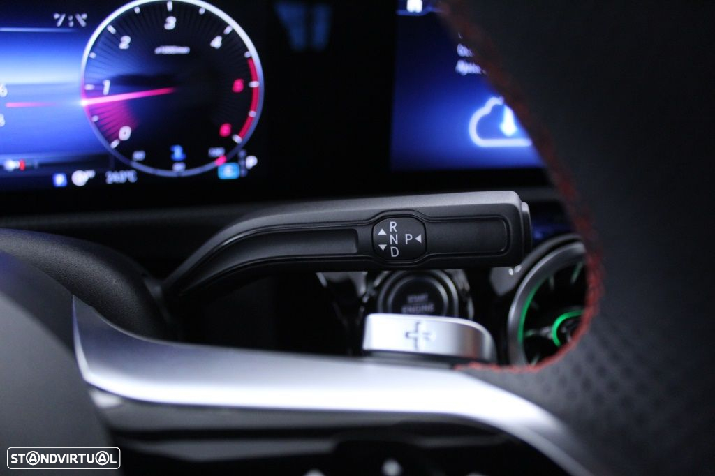 Mercedes-Benz CLA 180 - 24