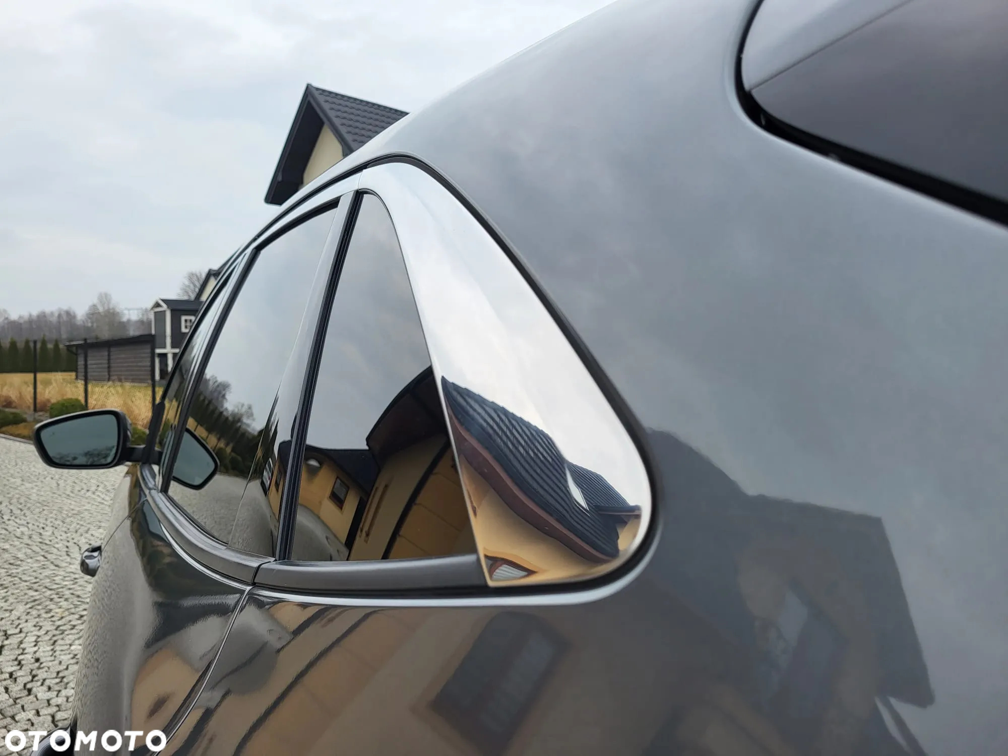 Ford Kuga - 35