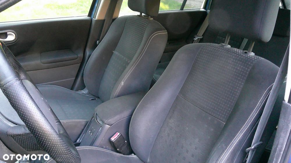 Renault Megane 1.6 16V Dynamique - 8