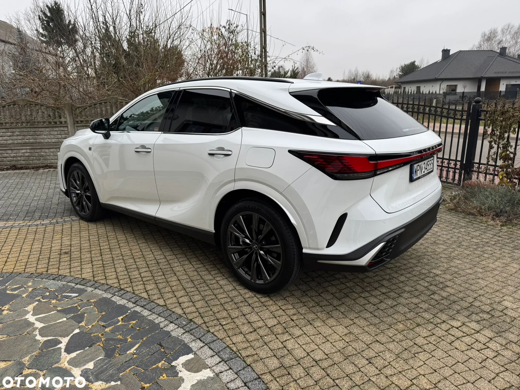 Lexus RX 350h F Sport Design - 4