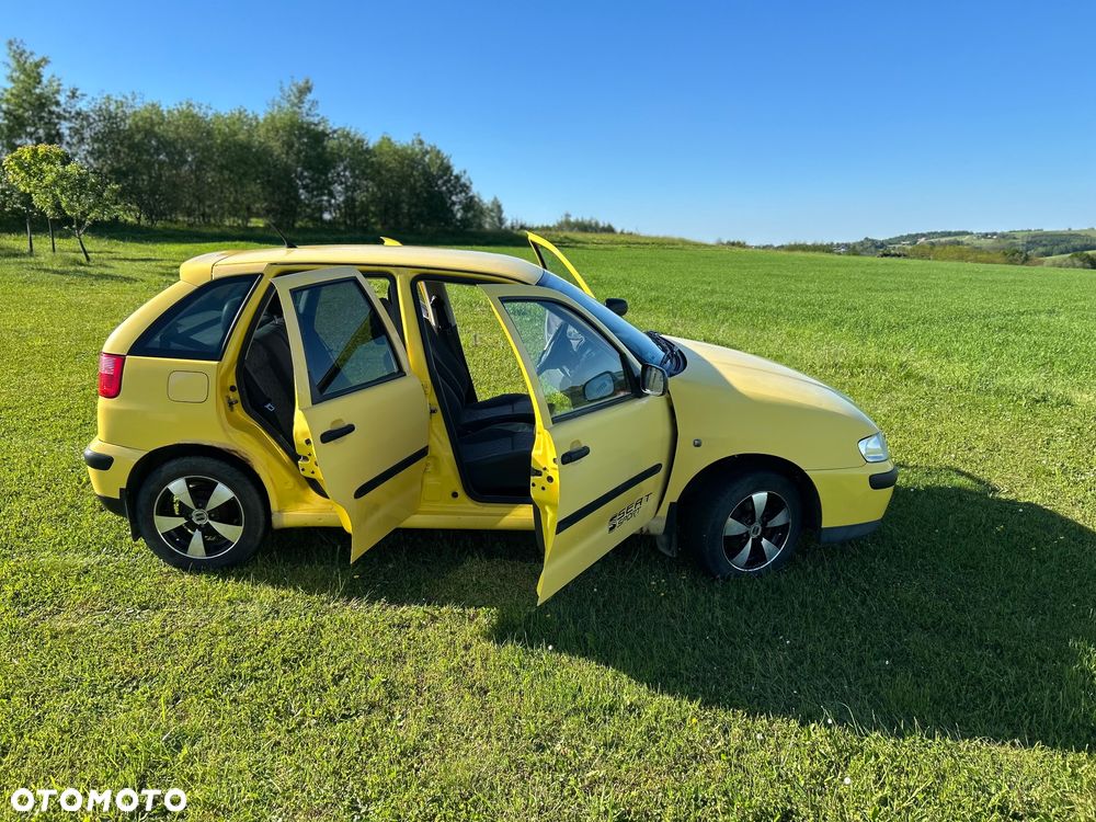 Seat Ibiza 1.4i Select - 10