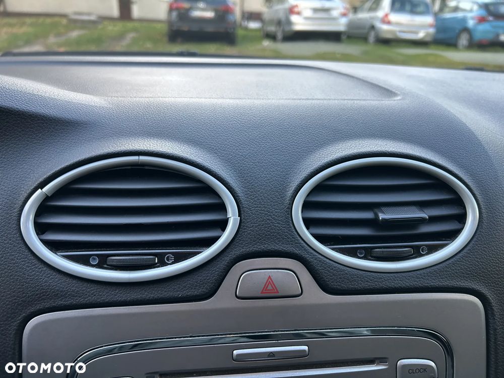 Ford Focus - 10