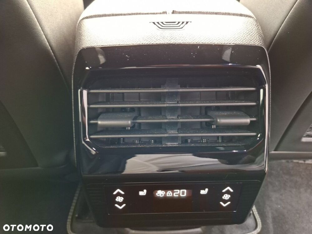 Peugeot 5008 1.2 PureTech mHEV GT S&S e-DCS6 - 17