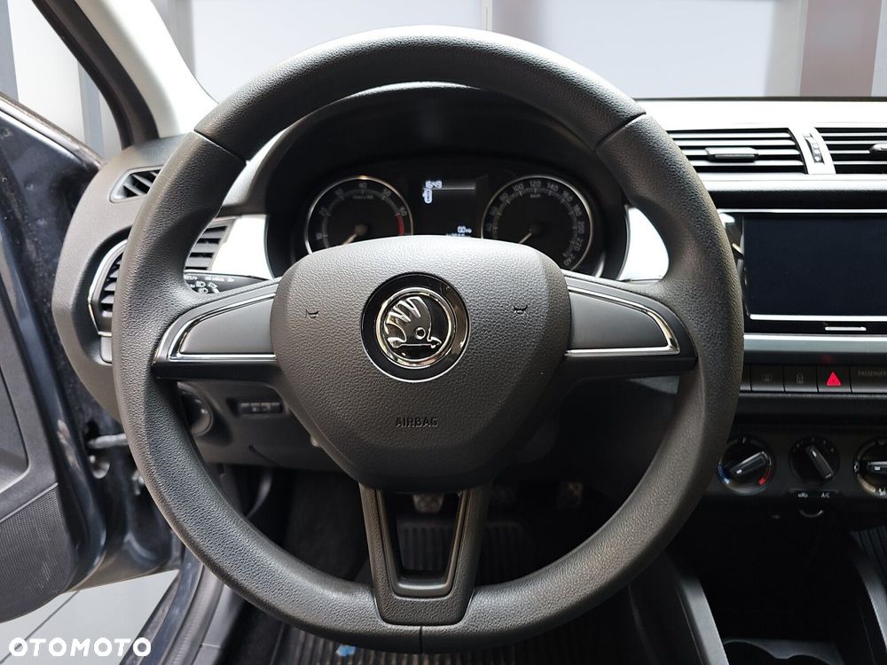 Skoda Fabia 1.0 TSI Ambition - 11