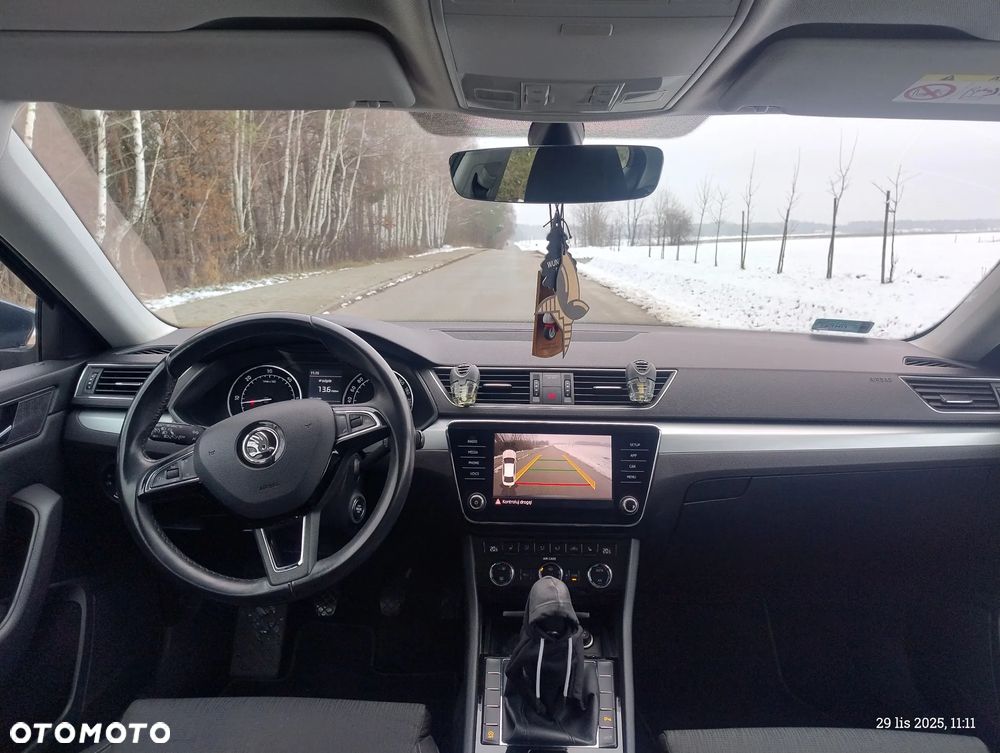 Skoda Superb 2.0 TDI Ambition - 16