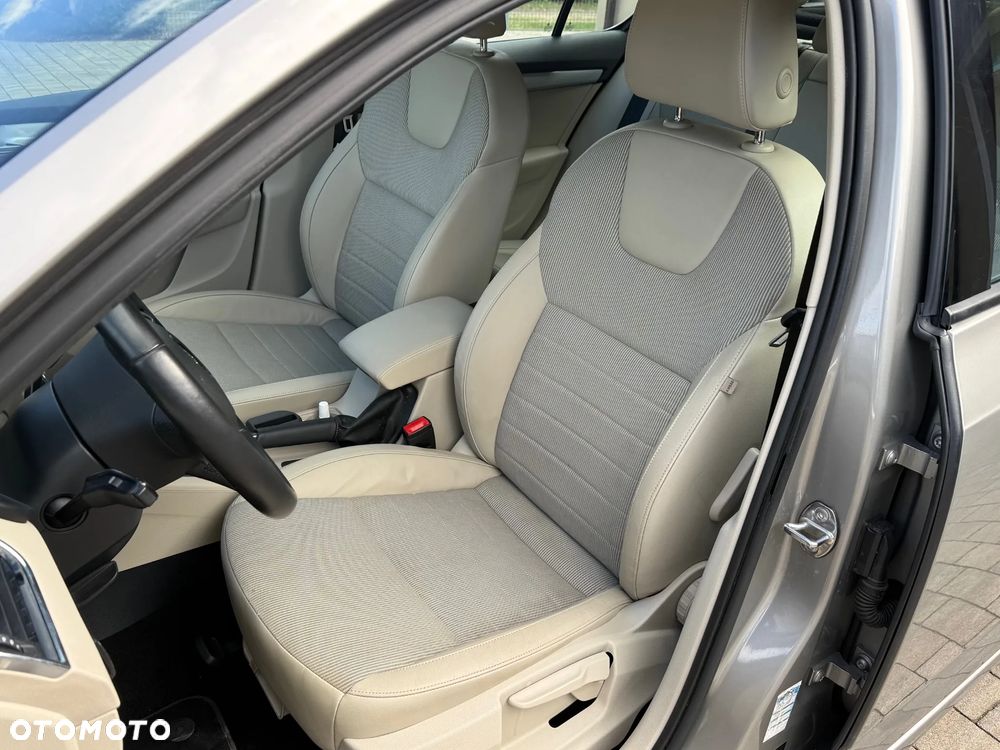 Skoda Octavia - 14