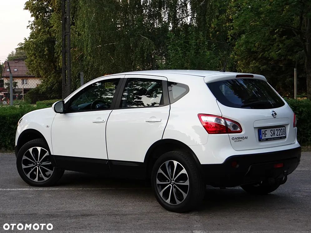 Nissan Qashqai 2.0 lounge - 21