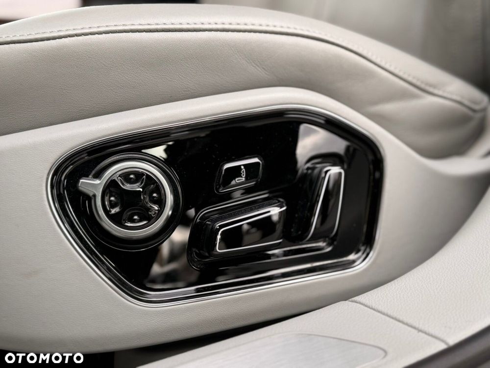 Audi A8 - 20