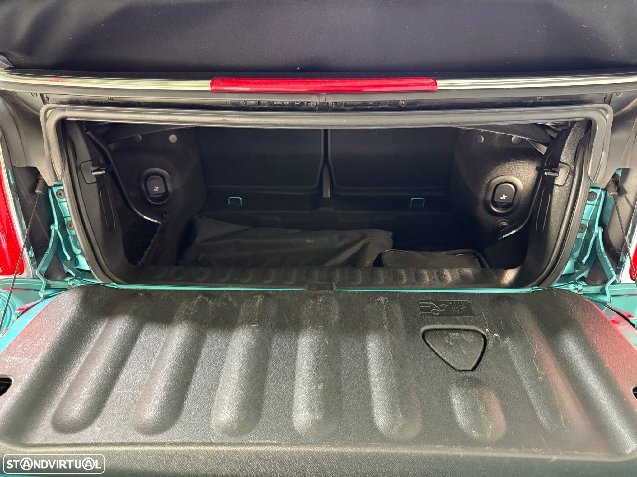 MINI Cabrio Cooper Auto. - 19