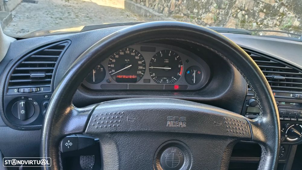 BMW 316 i Compact - 6