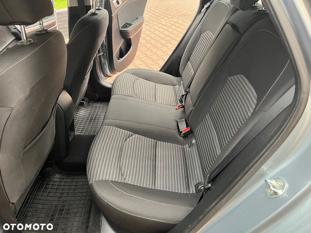 Kia Ceed 1.5 T-GDI M - 20