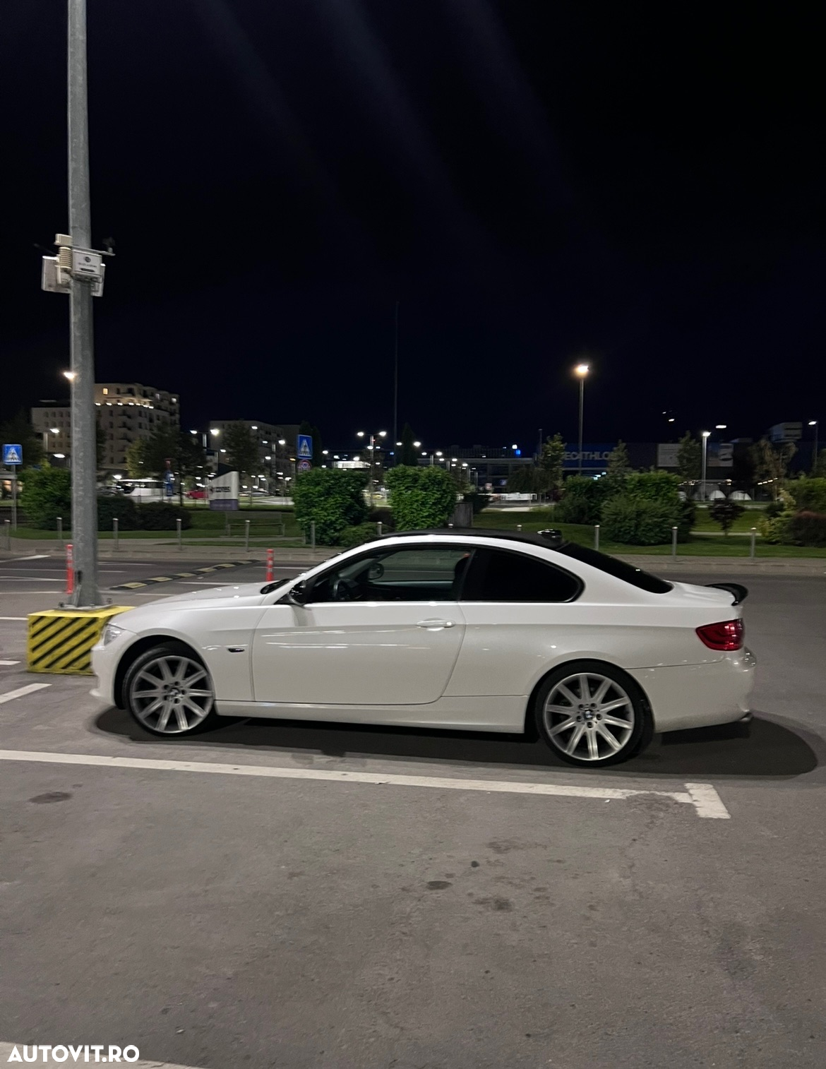 BMW Seria 3 320d xDrive Coupe - 4