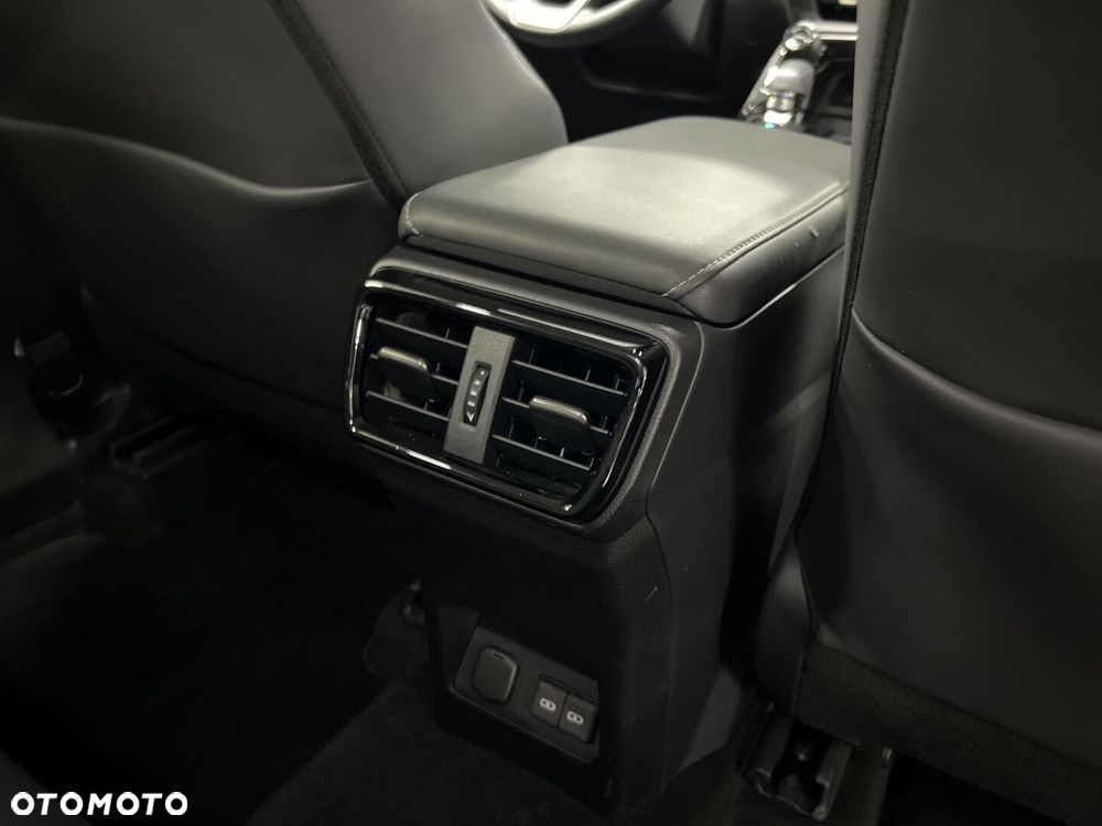 Lexus NX 350h Business AWD - 14