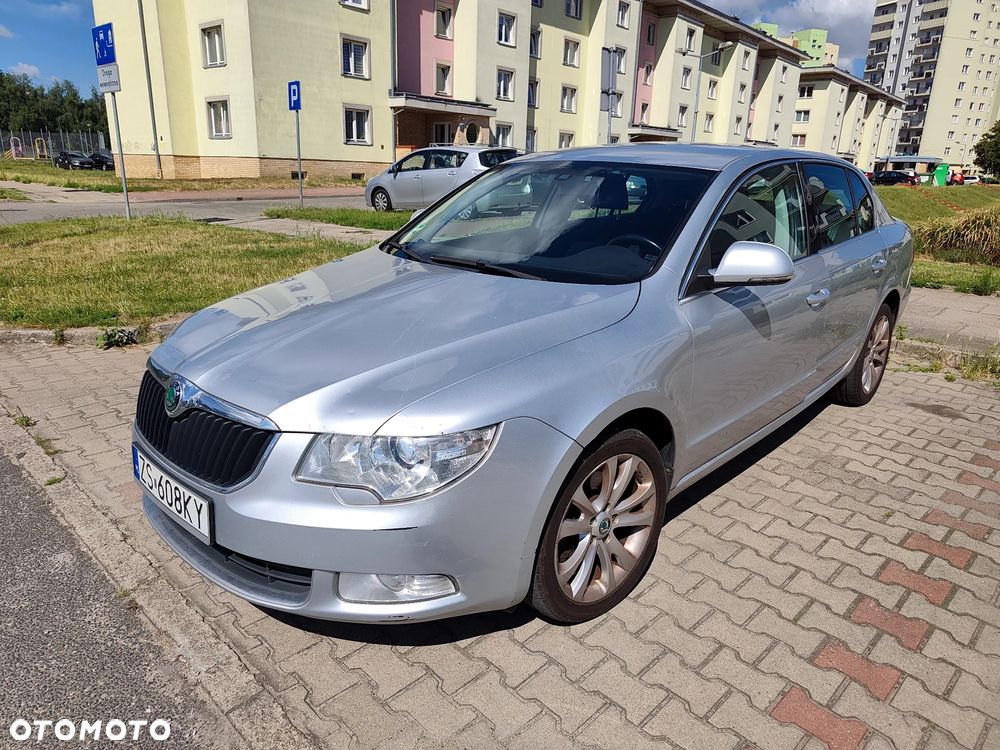Skoda Superb 1.8 TSI Comfort - 1