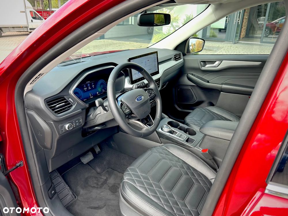 Ford Escape 2.0 EcoBoost AWD Titanium - 16