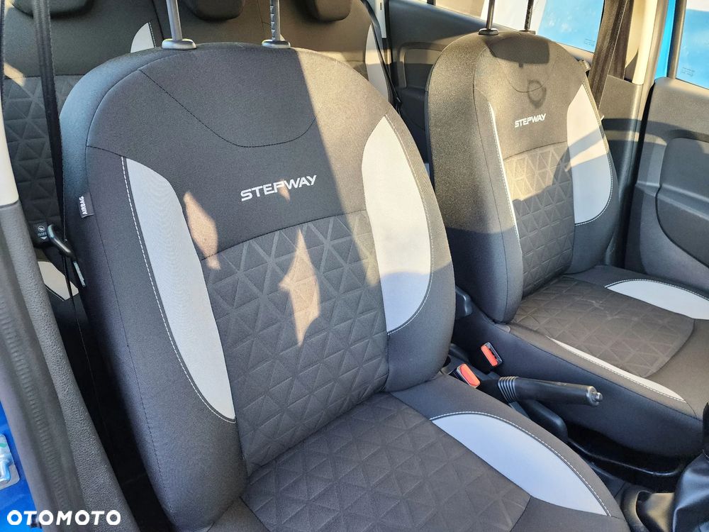 Dacia Sandero Stepway TCe 90 Prestige - 26