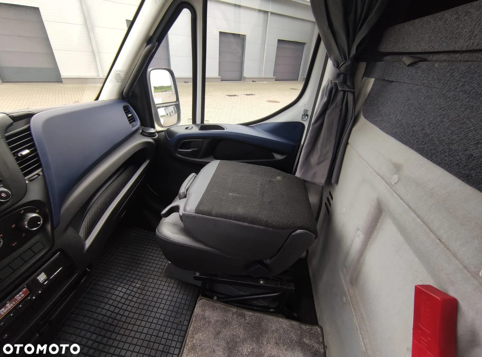 Iveco 50C18 - 16
